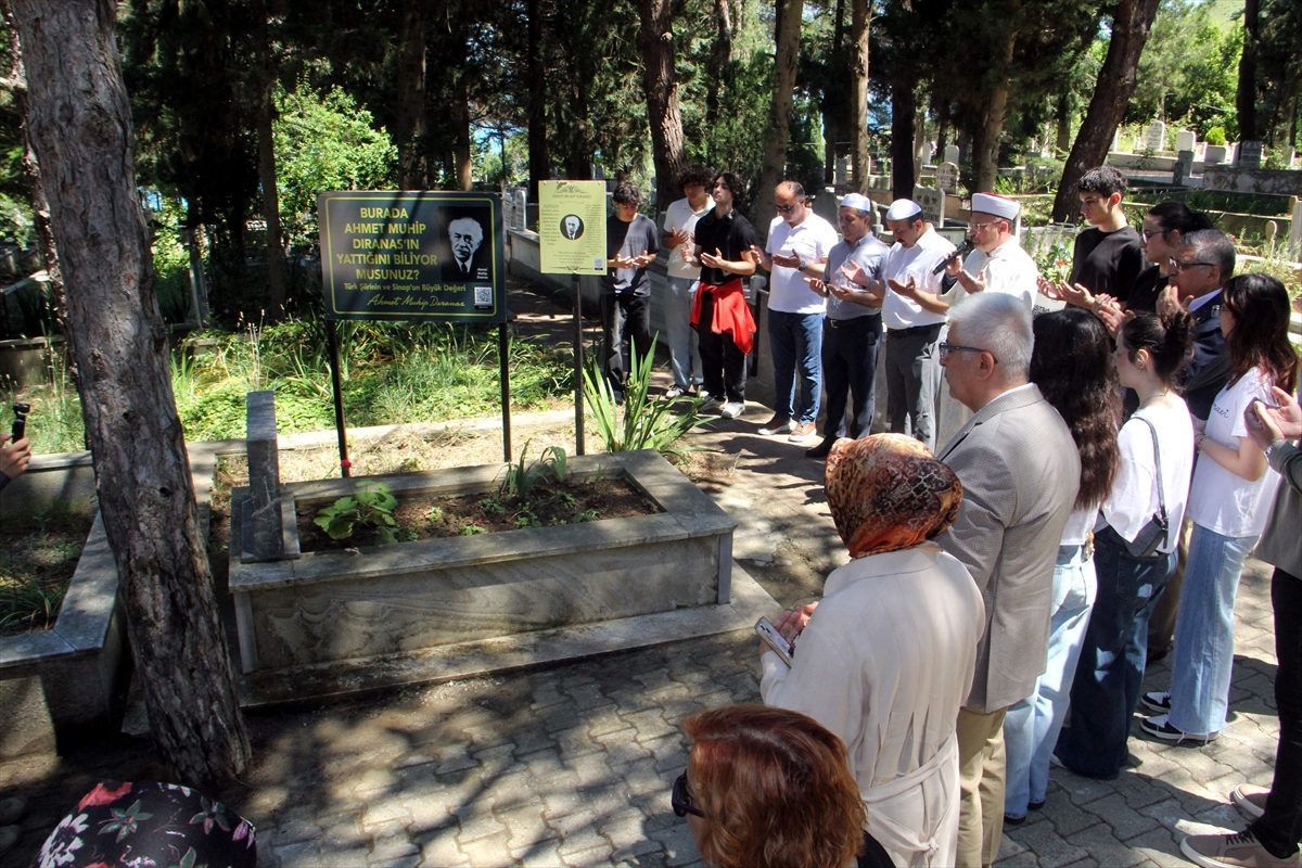 Şair Ahmet Muhip Dıranas vefatının 46. yıl dönümünde Sinop’ta anıldı