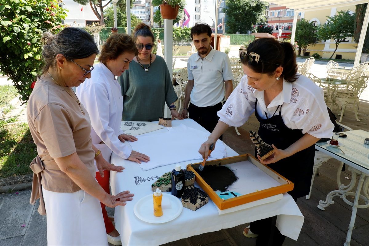 Samsun Kültür Yolu Festivali’nde tahta baskı atölyesi düzenlendi