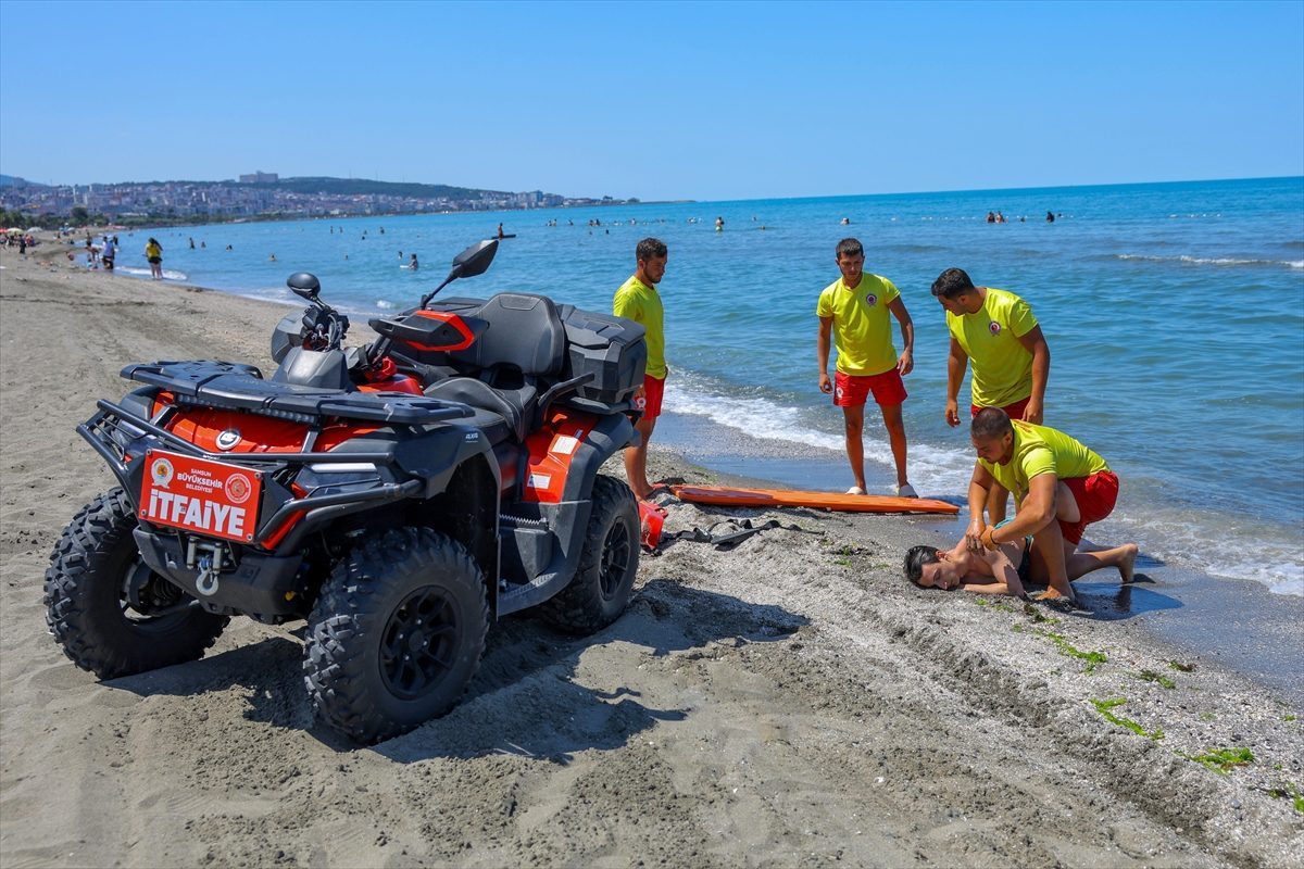Samsun’da cankurtaranlar tatbikat yaptı