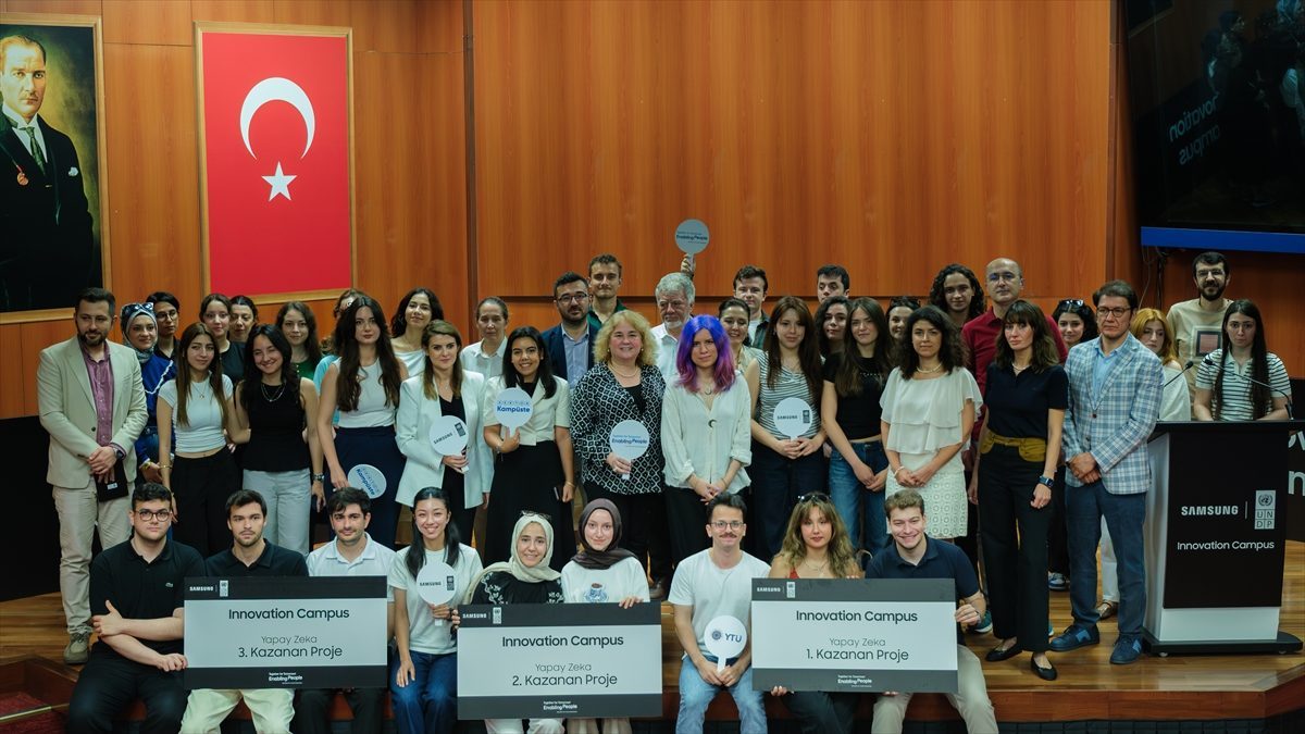 Samsung “Innovation Campus” programının yeni mezunları yapay zeka projelerini sundu