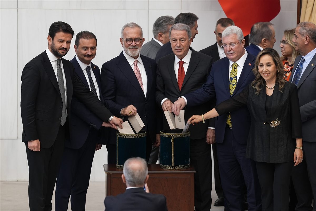 Sayıştay Başkanlığına yeniden Metin Yener seçildi