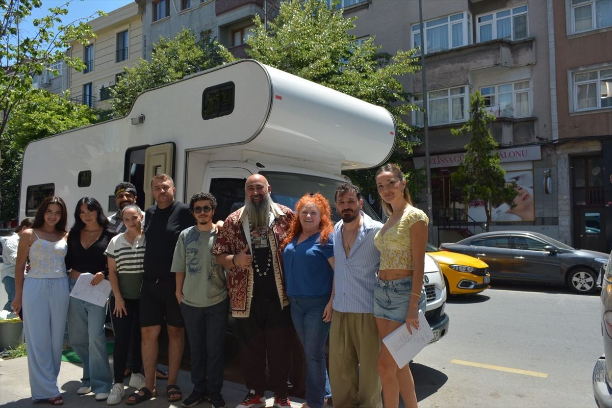 “Şebeke: Sinyal Yok” komedi filminin çekimleri başladı