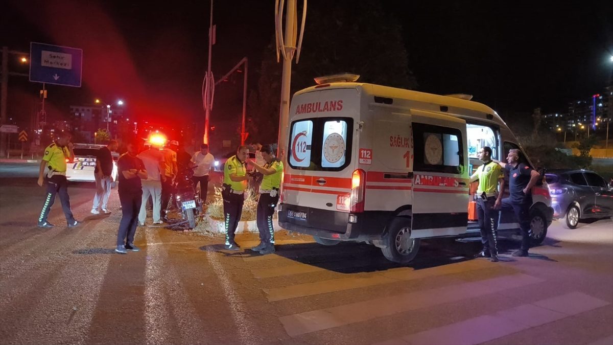 Siirt’te otomobille çarpışan motosikletin sürücüsü ağır yaralandı