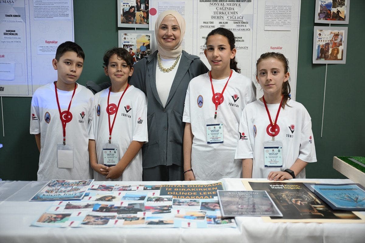 Sosyal medyadaki yazım yanlışlarını projeyle mercek altına aldılar