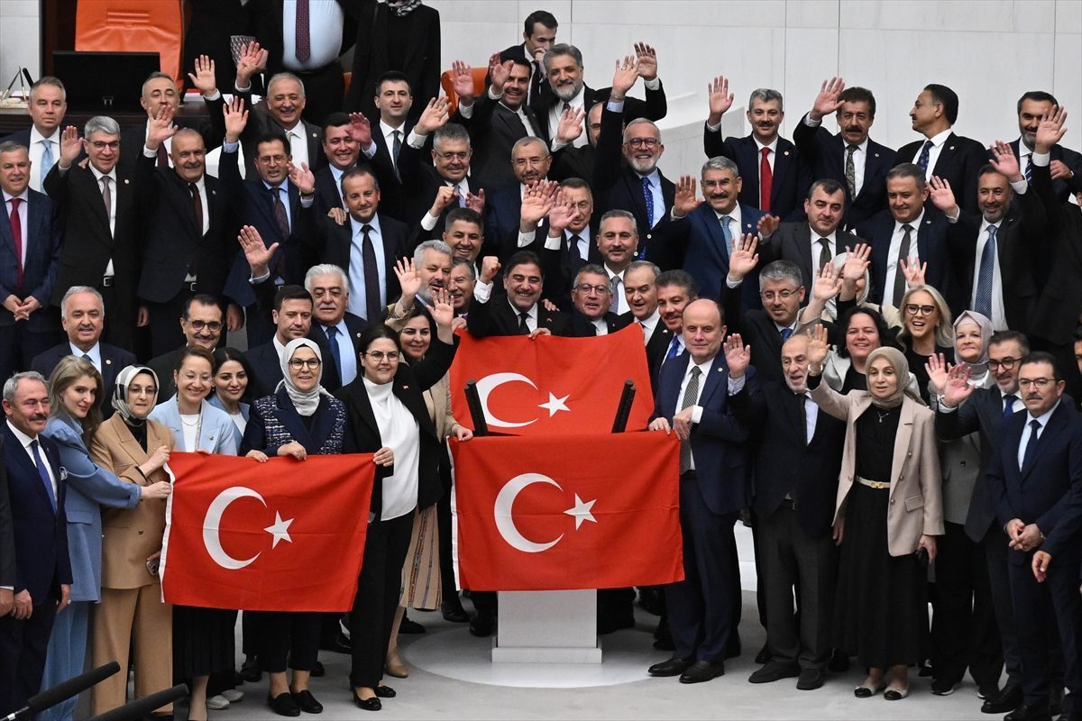 Tarım ve ormana yönelik düzenlemeleri de içeren kanun teklifi TBMM Genel Kurulunda kabul edildi (1)