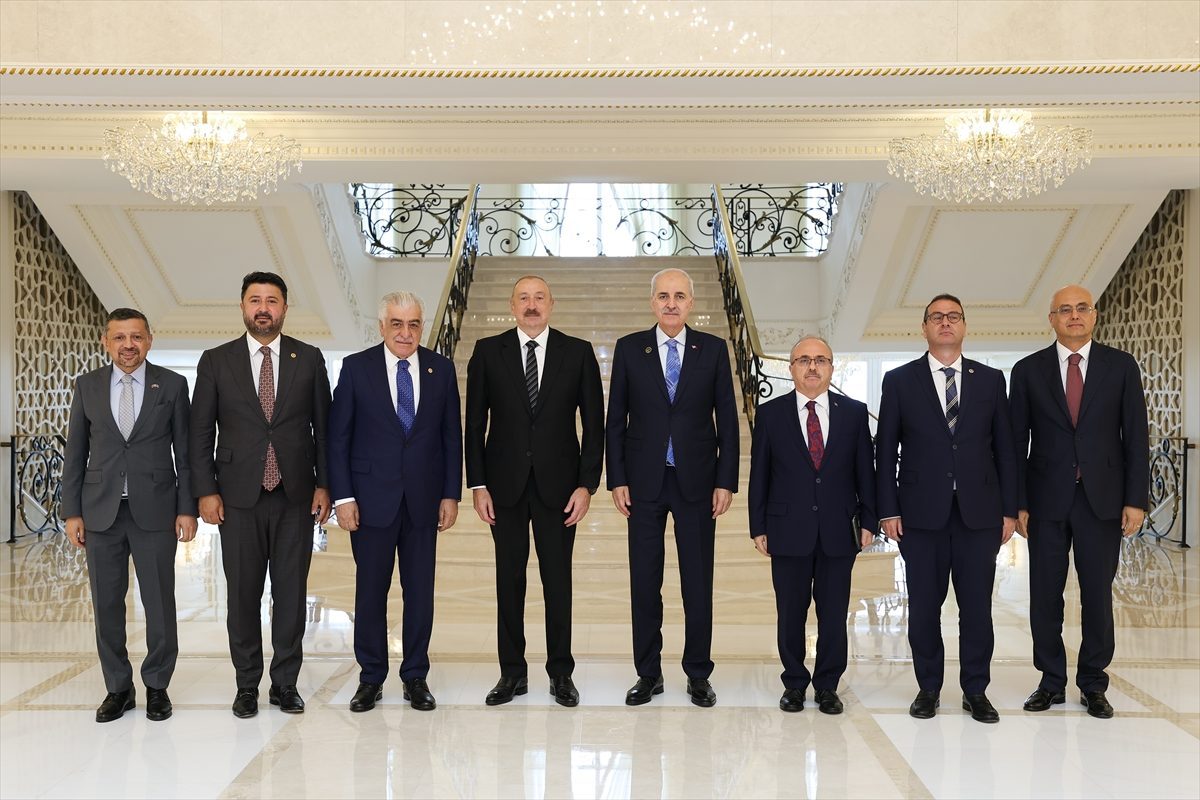 TBMM Başkanı Kurtulmuş, Bakü’de Azerbaycan Cumhurbaşkanı Aliyev tarafından kabul edildi
