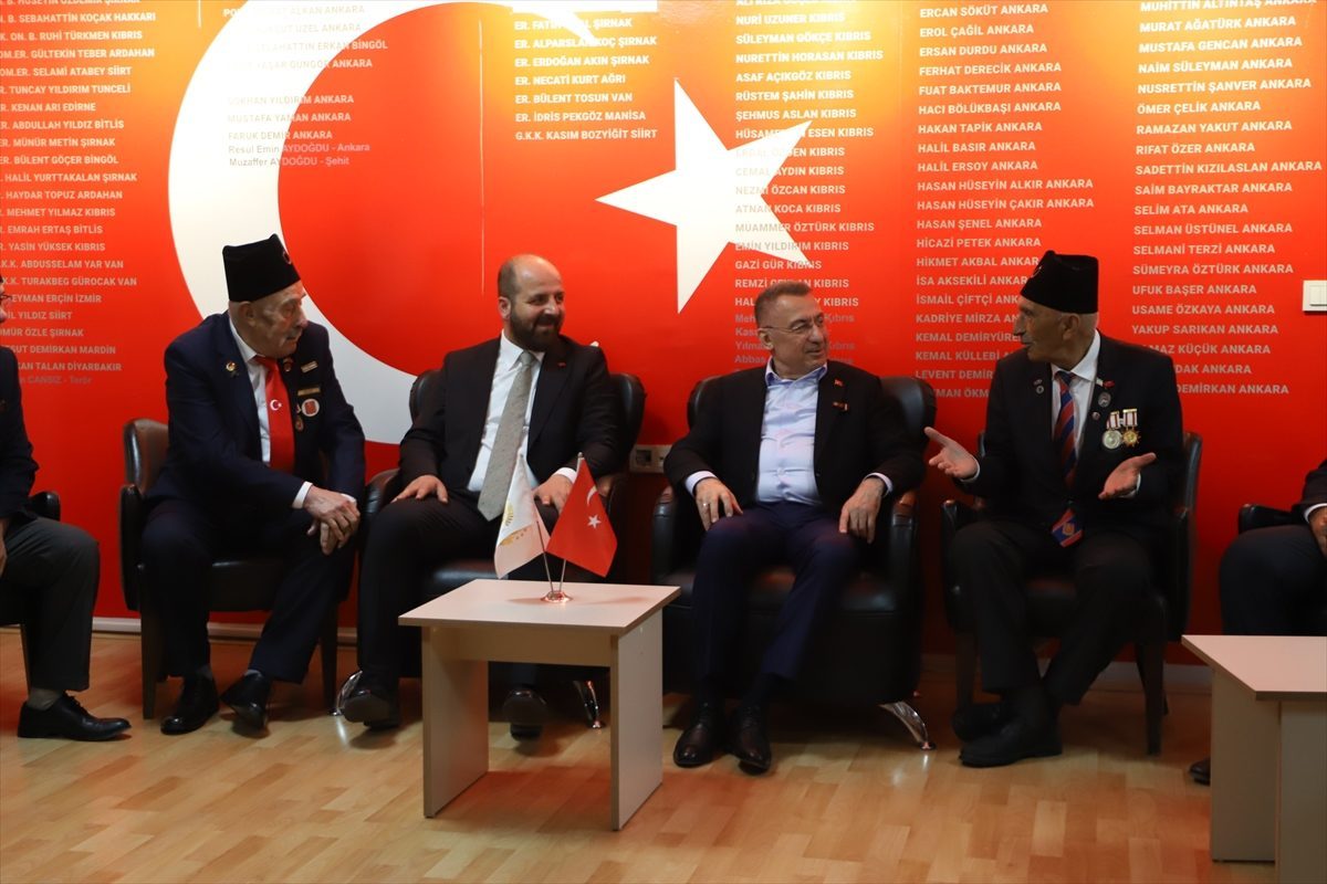 TBMM Dışişleri Komisyonu Başkanı Oktay’dan, gaziler ve şehit ailelerine Babalar Günü ziyareti