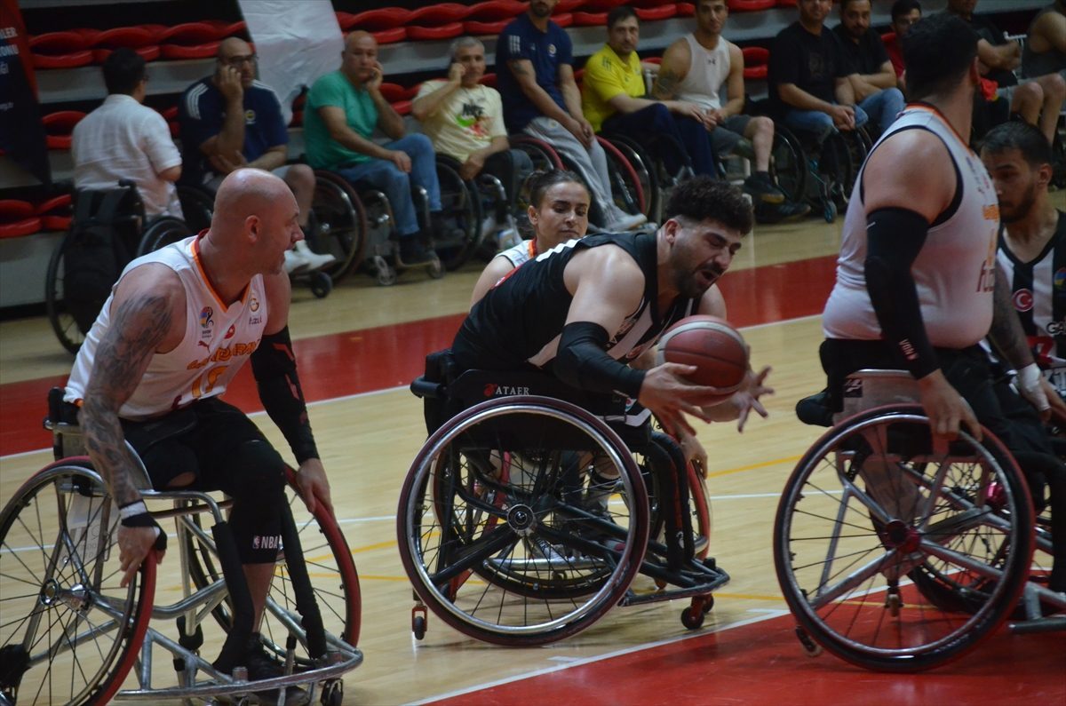 Tekerlekli Sandalye Basketbol Süper Ligi play-off yarı final