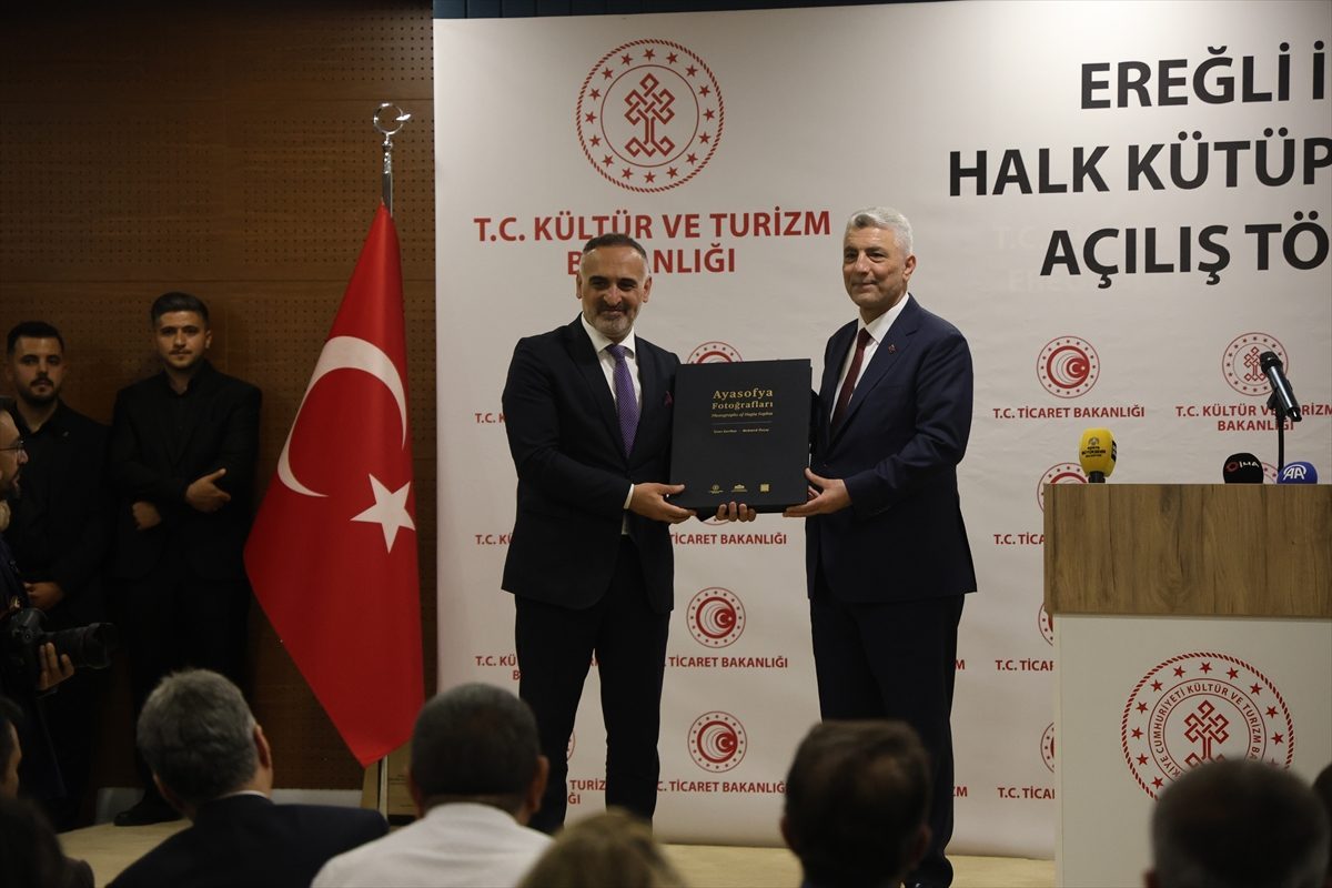 Ticaret Bakanı Bolat, Konya’da kütüphane açılışına katıldı: