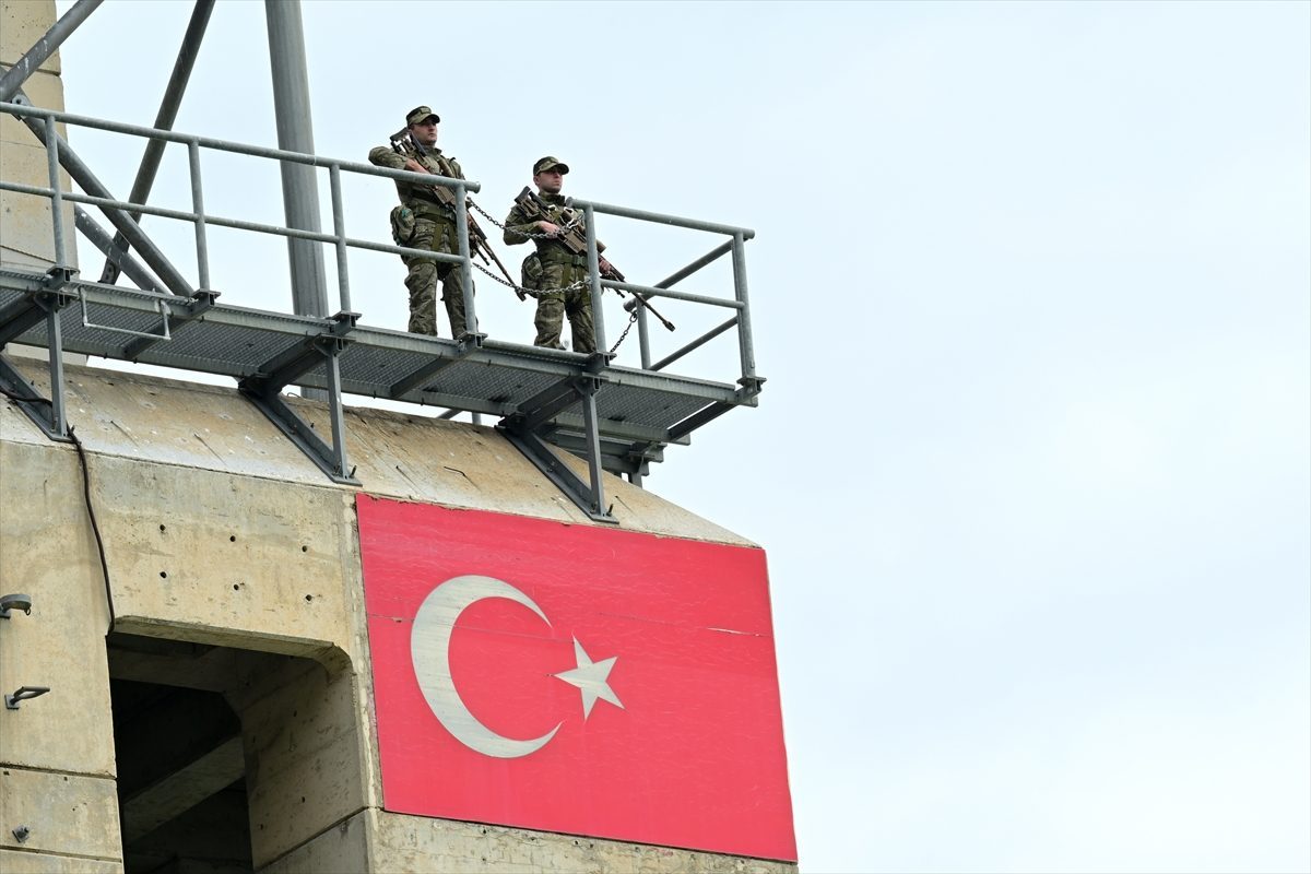 TSK’nın keskin gözleri hedefi 12’den vuruyor