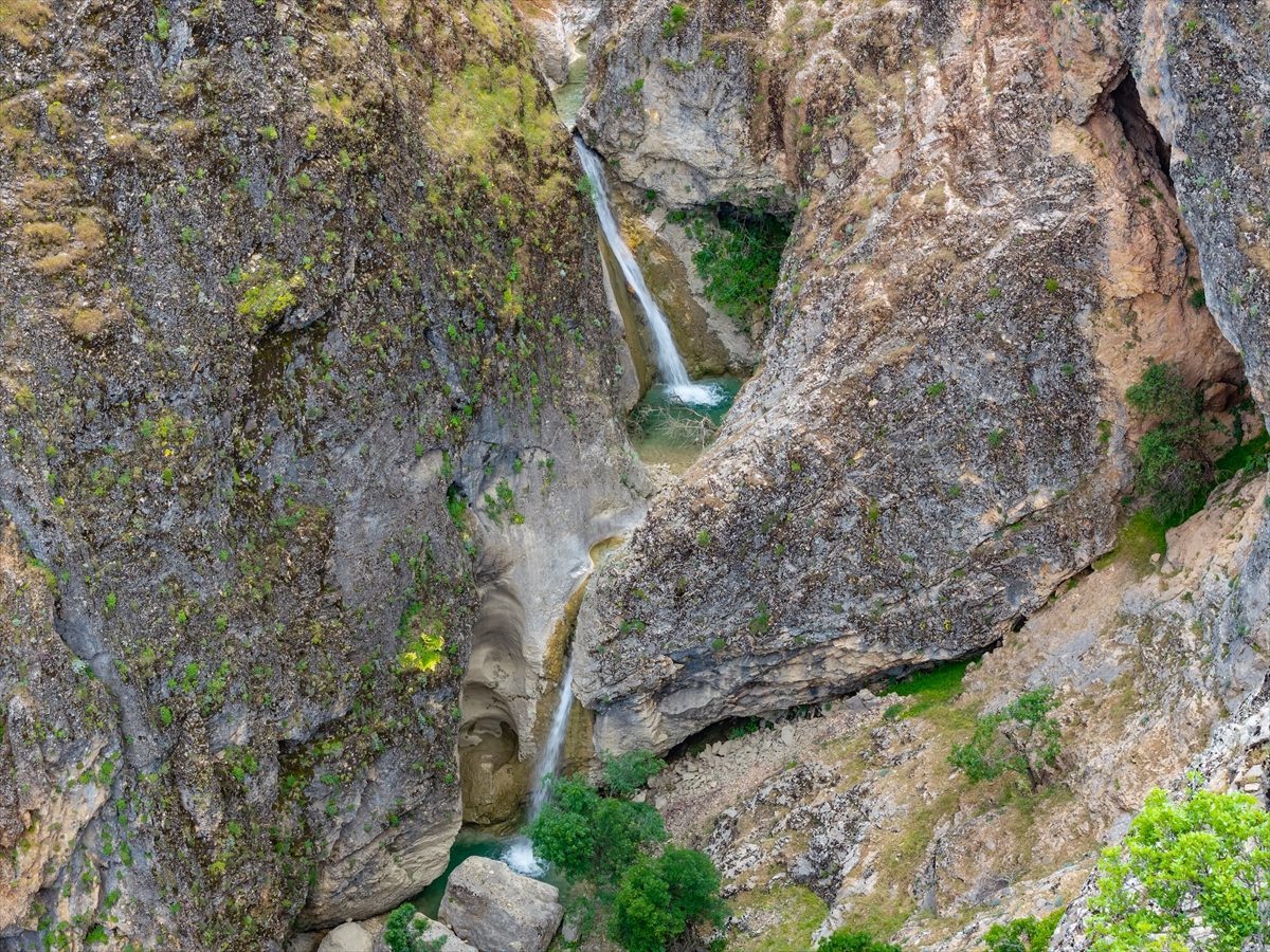 Tunceli’nin Rabat Vadisi rotası turistleri doğal ve tarihi güzelliklerle buluşturuyor