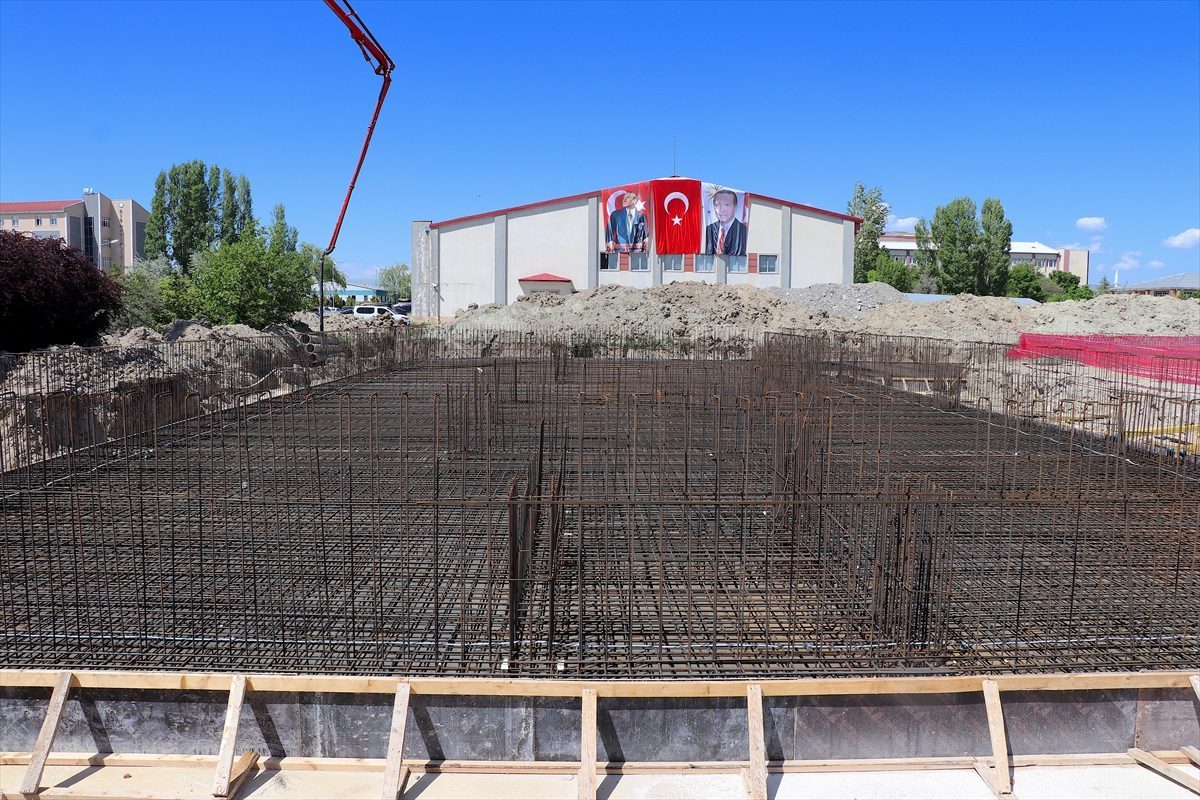 Van Yüzüncü Yıl Üniversitesi Denizcilik Fakültesi binasının temeli törenle atıldı
