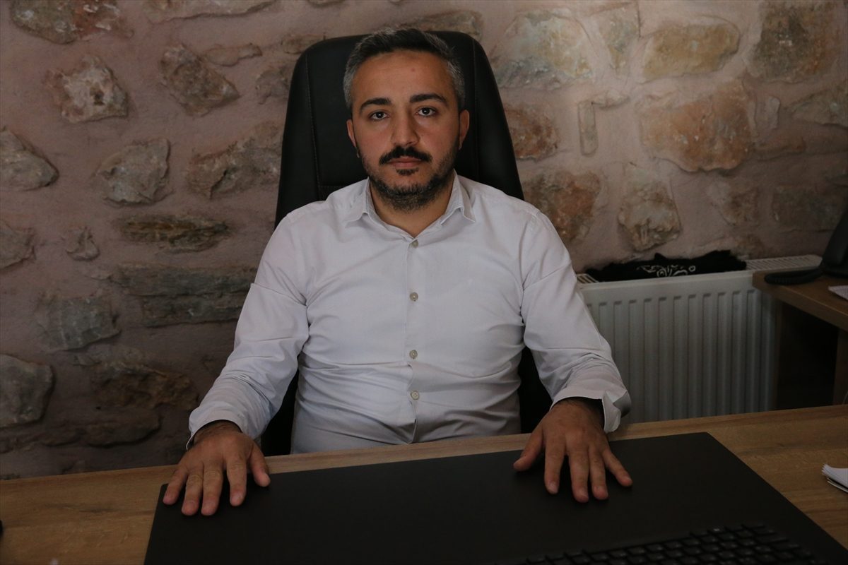 15 TEMMUZ DEMOKRASİ ZAFERİNİN 10. YILI – 15 Temmuz gazisi Sarman, darbe girişiminin engellenmesinin gururunu taşıyor