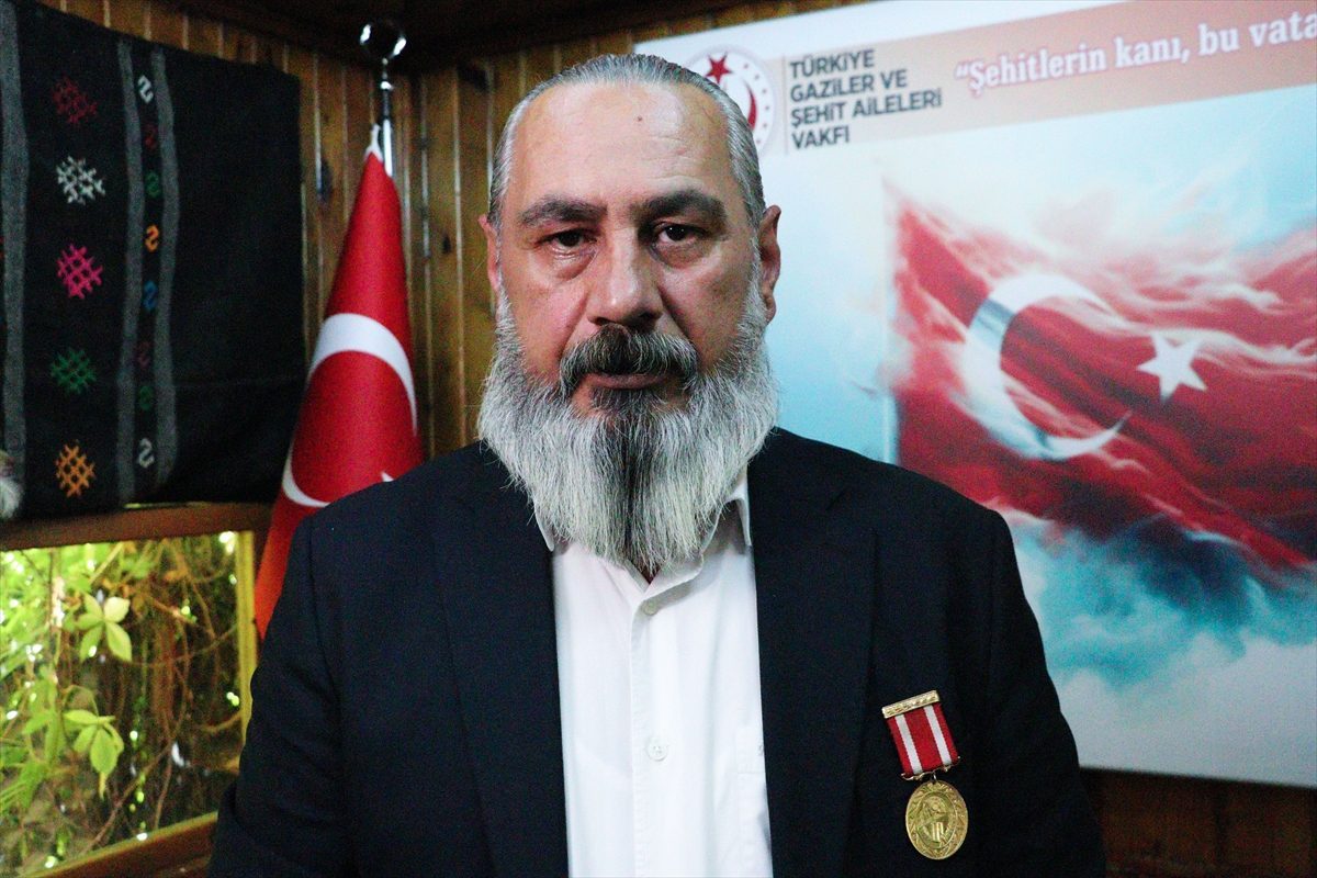 15 TEMMUZ DEMOKRASİ ZAFERİNİN 10. YILI – Vücudunda şarapnel parçaları taşıyan gaziden “yine olsa meydanlara çıkarız” mesajı