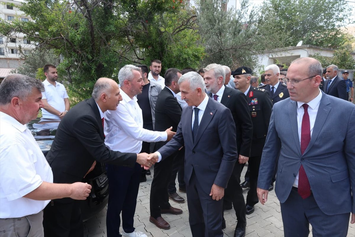 15 Temmuz şehidi Niyazi Ergüven, Kahramanmaraş’taki kabri başında anıldı