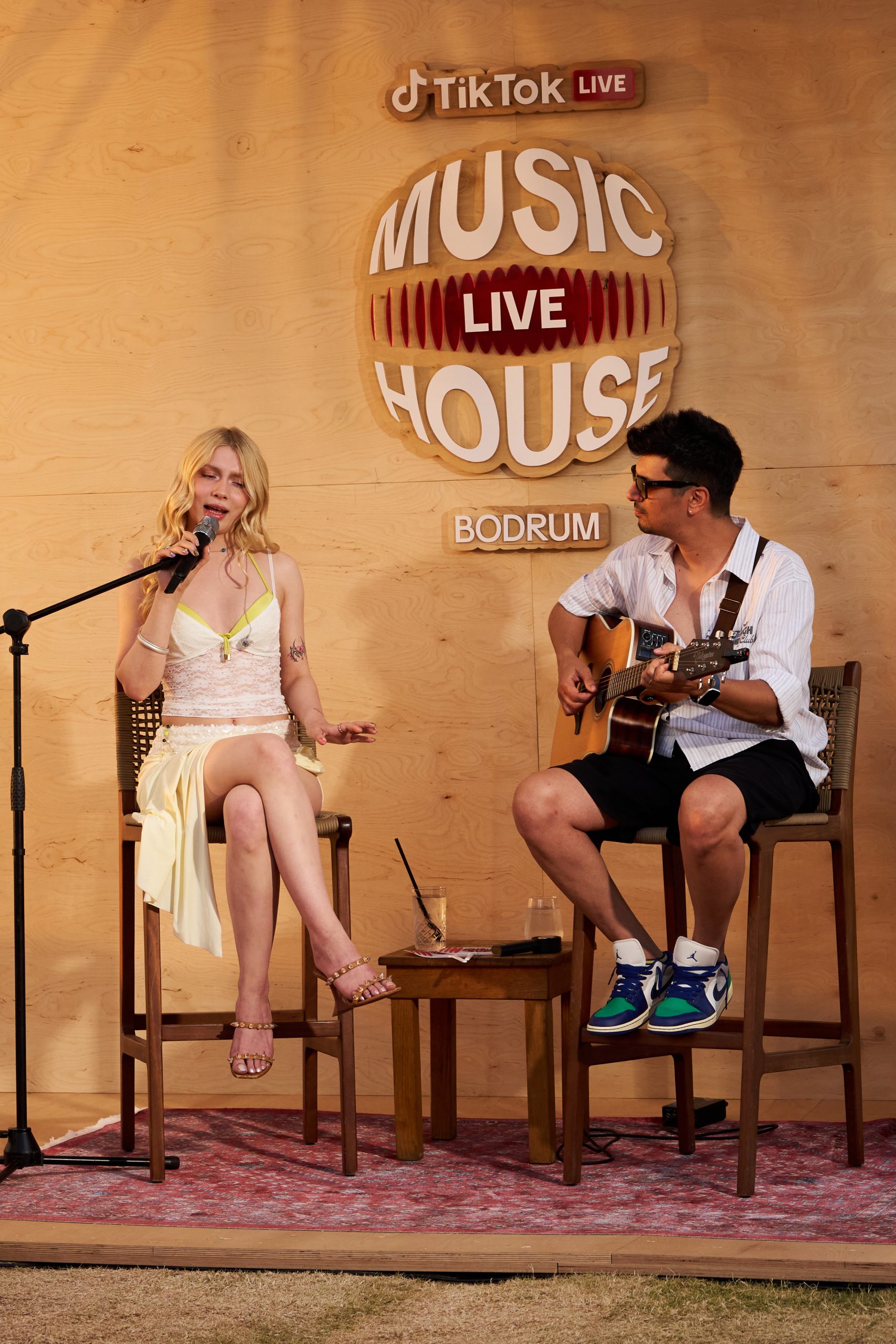 TikTok LIVE’ın Türkiye’de ilk kez düzenlediği Music LIVE House’un kazananı Gökçe Özgül oldu