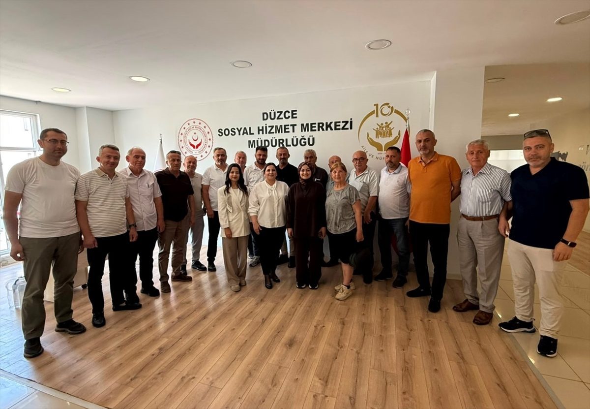 Aile ve Sosyal Hizmetler Bakanlığı, 81 ilde 23 bin 150 muhtara sosyal hizmet modellerini anlattı