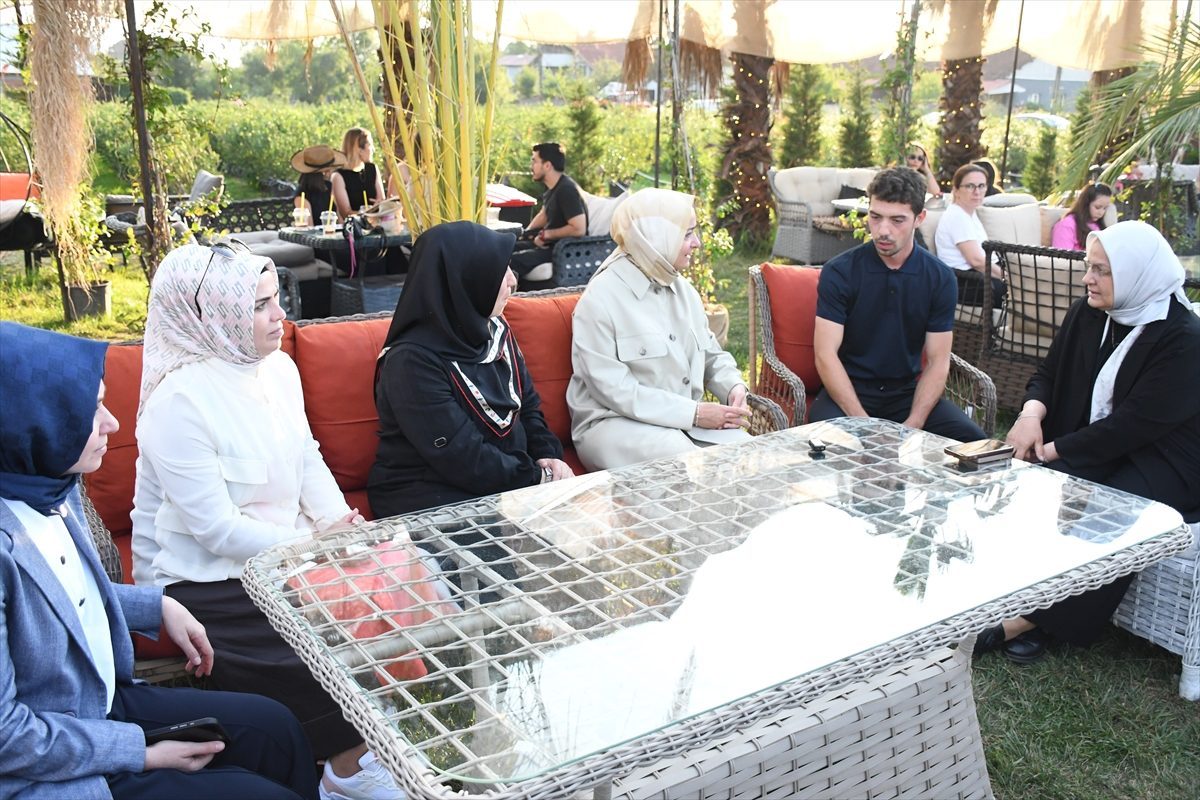 AK Parti Genel Başkan Yardımcısı Kaya, Düzce’de ziyaretlerde bulundu