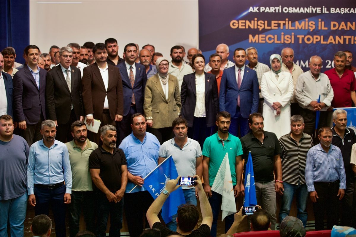 AK Parti Genel Başkan Yardımcısı Uygur, Osmaniye’de konuştu: