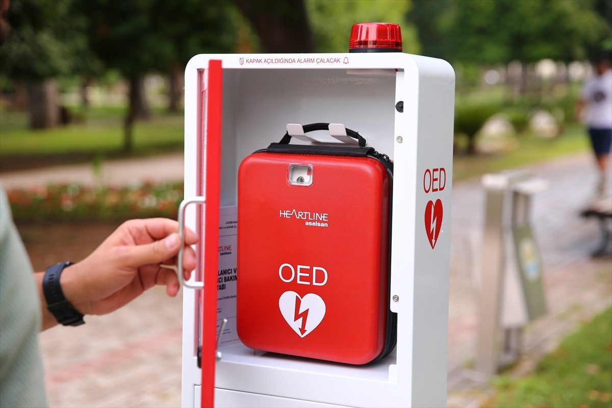 Ani kalp durmalarına karşı üretilen yerli cihaz Adana’da hizmete sunuldu