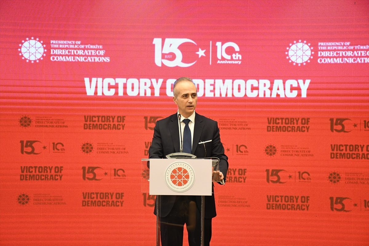 Arnavutluk’ta 15 Temmuz Demokrasi ve Milli Birlik Günü dolayısıyla anma töreni ve panel düzenlendi