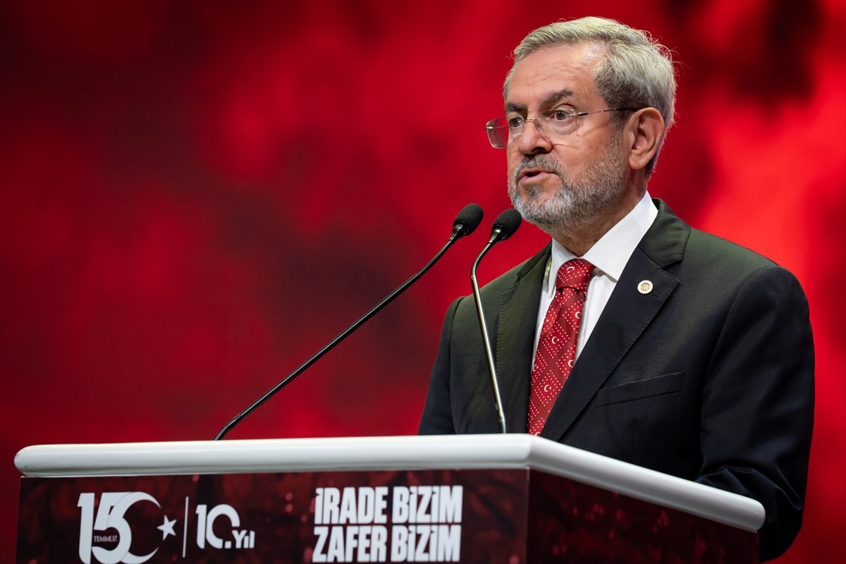 AÜ Rektörü Ünüvar, “15 Temmuz’un 10. Yılında: İrade Bizim Zafer Bizim Paneli”nin açılışında konuştu: