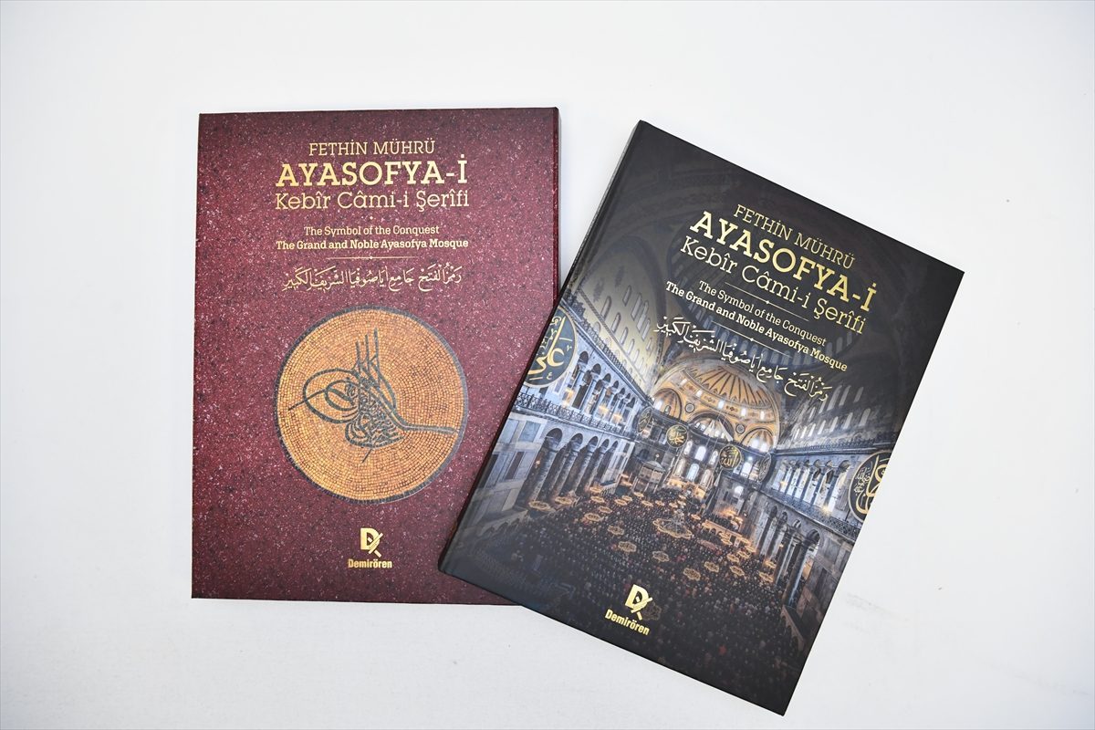 Ayasofya’nın kültürel mirasını kayıt altına alan çalışma yayımlandı