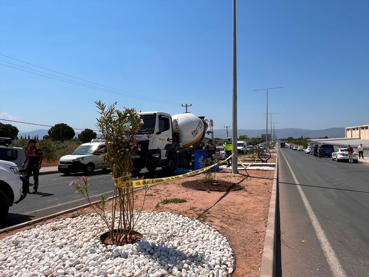 Aydın’da beton mikserinin çarptığı yaya öldü