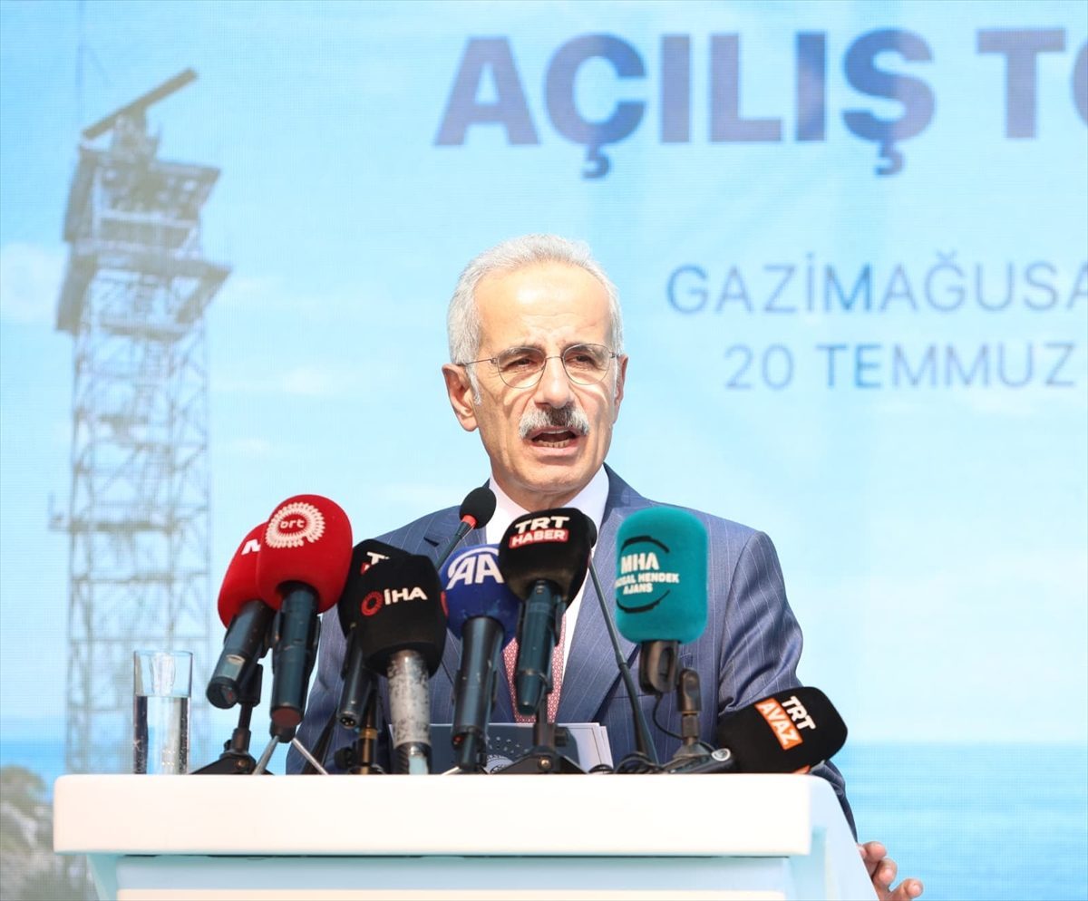 Bakan Uraloğlu, KKTC’ye kurulan Gemi Trafik Hizmetleri Sistemi’nin açılış töreninde konuştu: