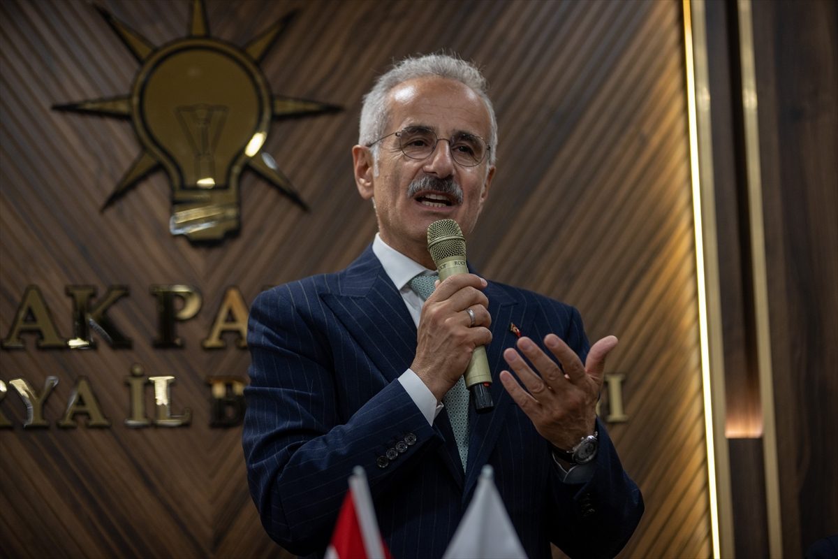 Bakan Uraloğlu Sakarya’da konuştu: