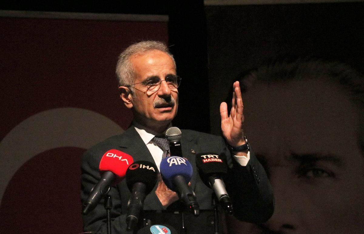 Bakan Uraloğlu, Tekirdağ’da AK Parti İl Danışma Meclisi Toplantısı’nda konuştu: