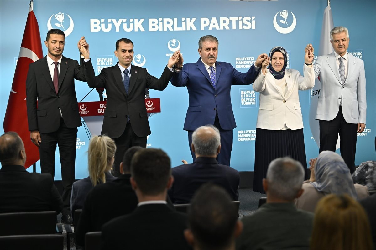 BBP Genel Başkanı Destici, basın toplantısı düzenledi: