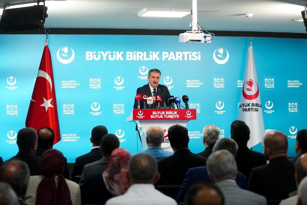 BBP Genel Başkanı Destici, basın toplantısı düzenledi: