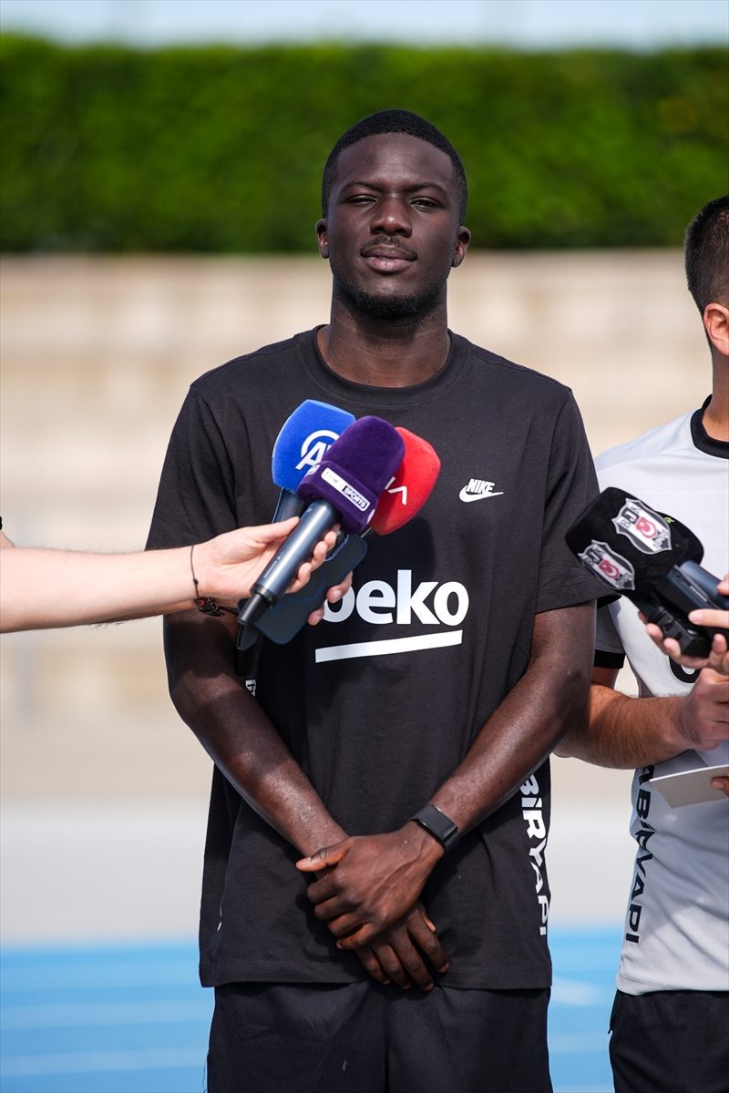 Beşiktaşlı futbolcu Kassoum Ouattara, yeni sezondan umutlu