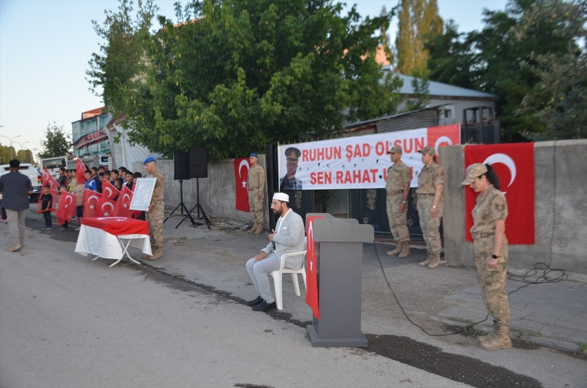 Binbaşı Arslan Kulaksız şehadetinin 11. yılında Malazgirt’te anıldı