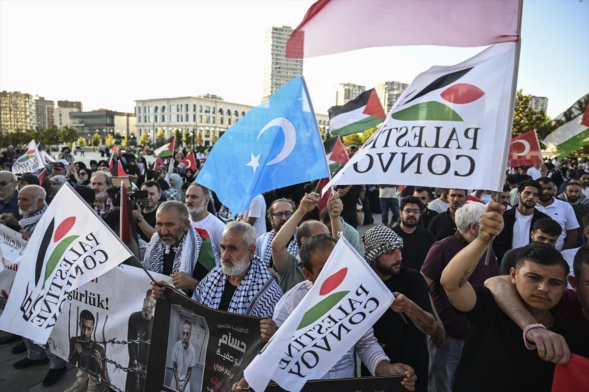 Bosna Hersek’ten hareket eden “Filistin Konvoyu” İstanbul’a ulaştı