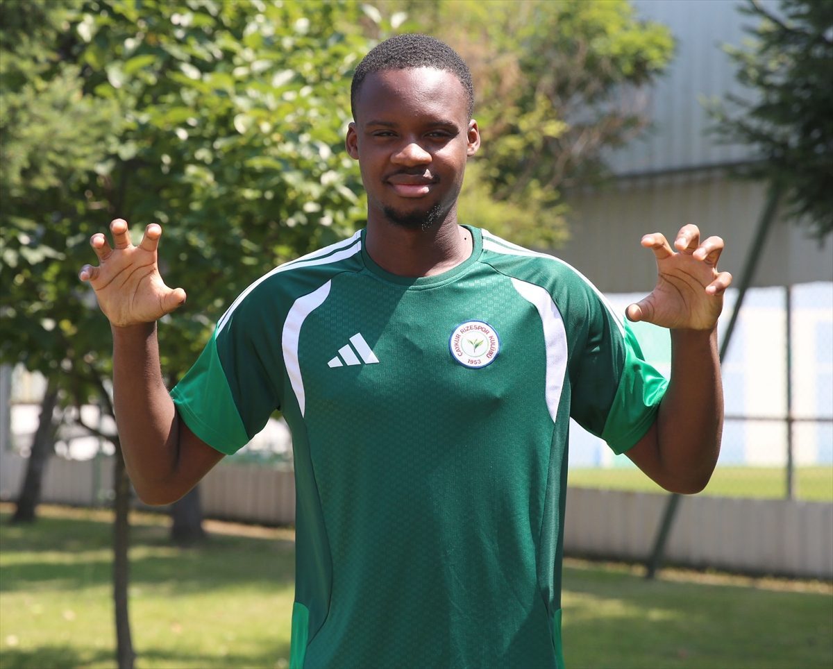 Çaykur Rizespor’un yeni transferleri hedeflerini anlattı