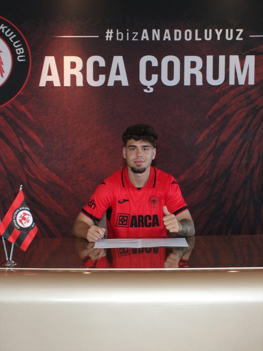 Çorum FK, Rumen milli futbolcu Andrei Borza’yı renklerine bağladı