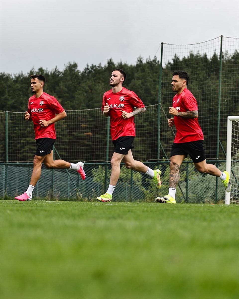 Çorum FK, yeni sezon hazırlıklarını Düzce’de sürdürdü