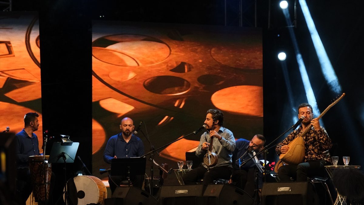 Çorum’da TRT Zamane Halk Konseri düzenlendi