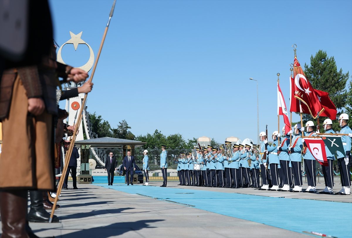 Cumhurbaşkanı Erdoğan, Lübnan Cumhurbaşkanı Avn’ı resmi törenle karşıladı