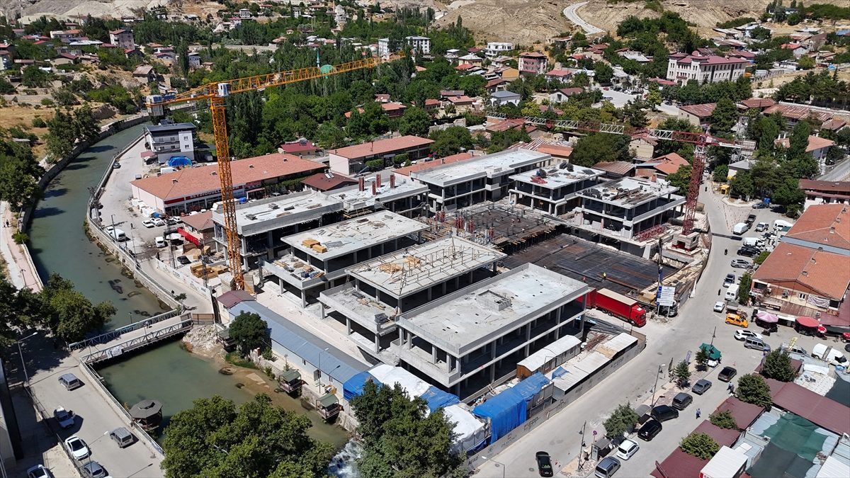 Depremde ağır hasar gören Darende Çarşısı yıl sonunda tamamlanacak