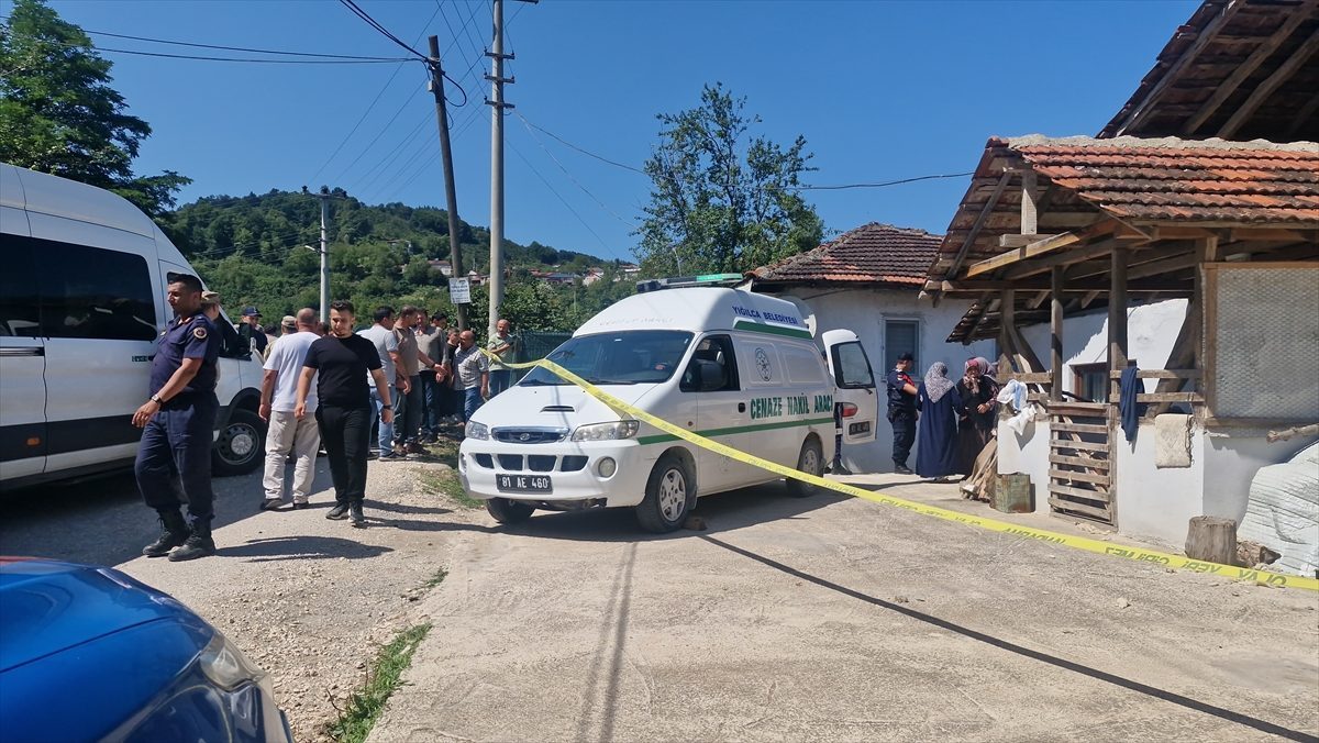 Düzce’de av tüfeğiyle vurulan kadın öldü