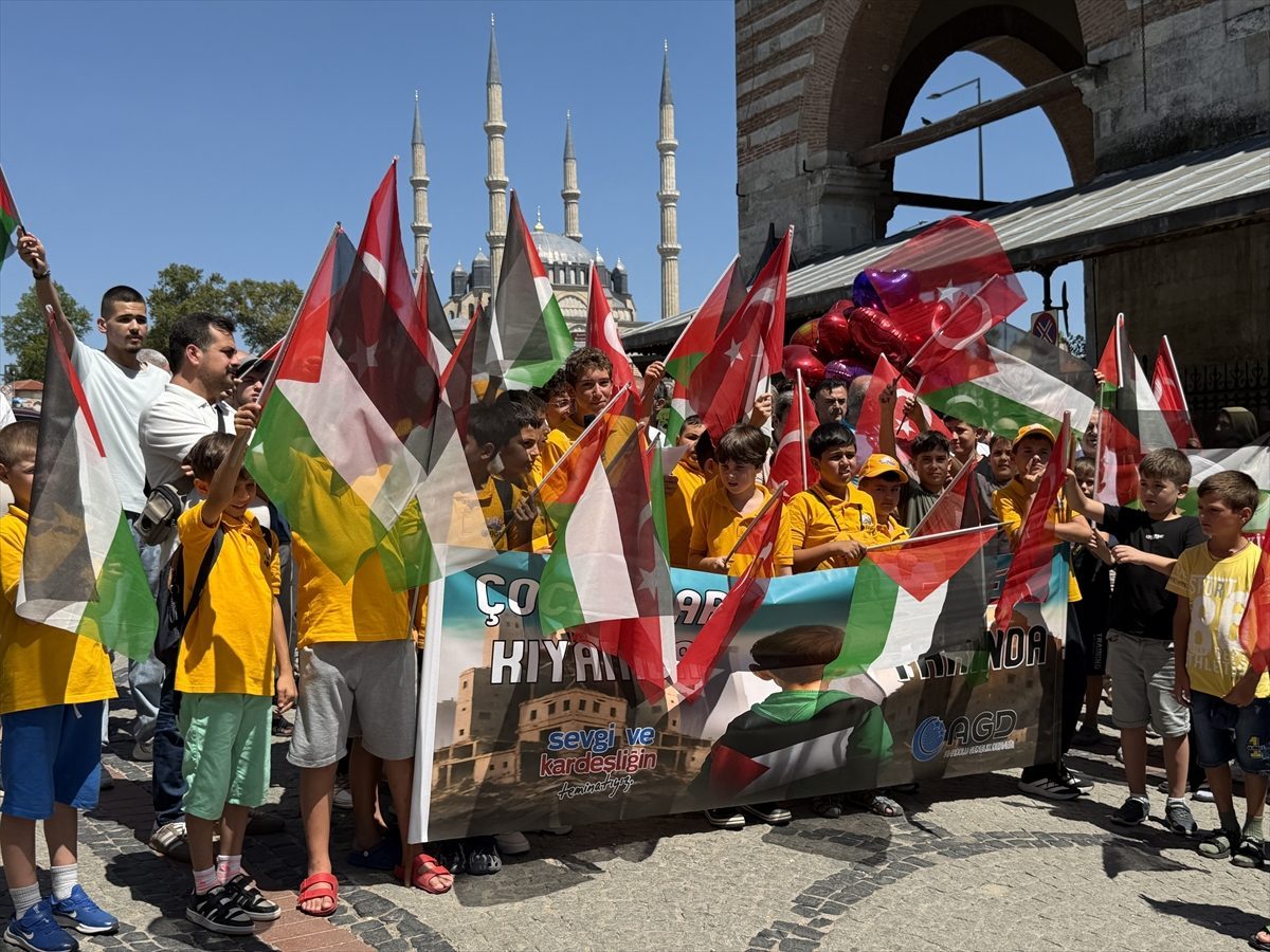 Edirne’de çocuklardan Gazze’ye destek mesajı
