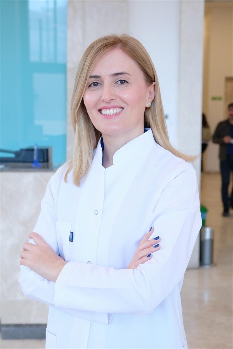 Elektronik sigara kullanımı diş eti hastalığı riskini artırıyor