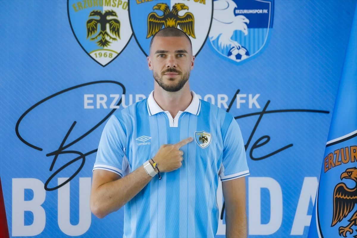 Erzurumspor FK, Nihad Mujakic’i kadrosuna kattı