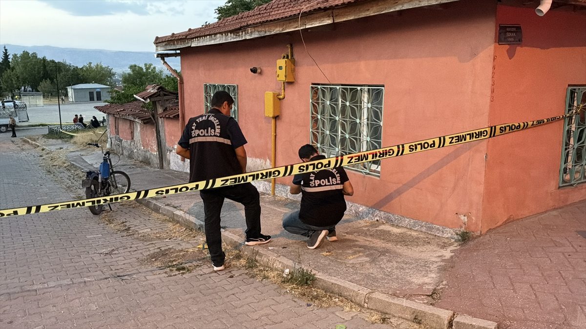 Eskişehir’deki silahlı kavgada 1’i çocuk 3 kişi yaralandı