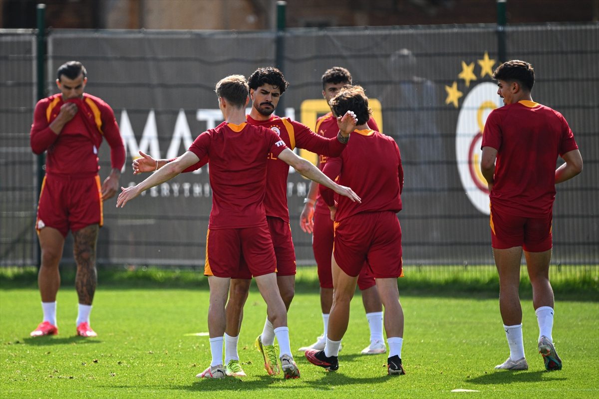 Galatasaray, yeni sezon hazırlıklarına devam etti