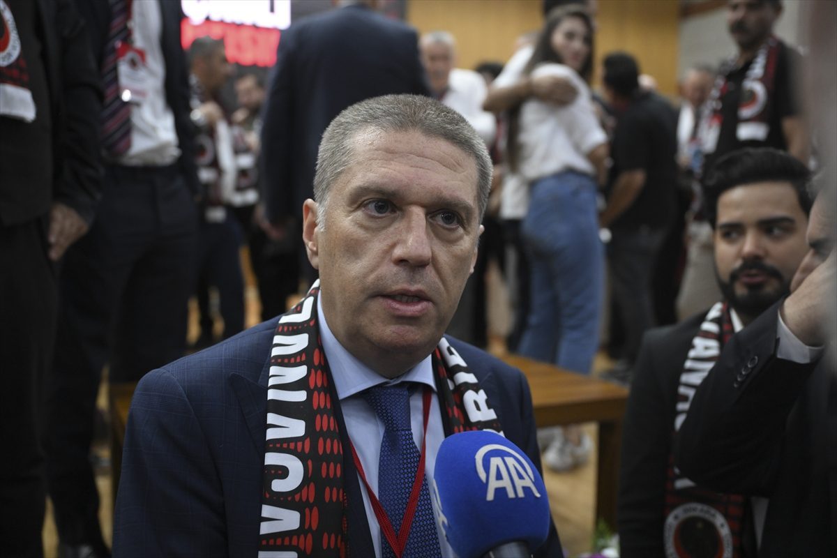 Gençlerbirliği, kaleci için Fenerbahçe’yi bekliyor