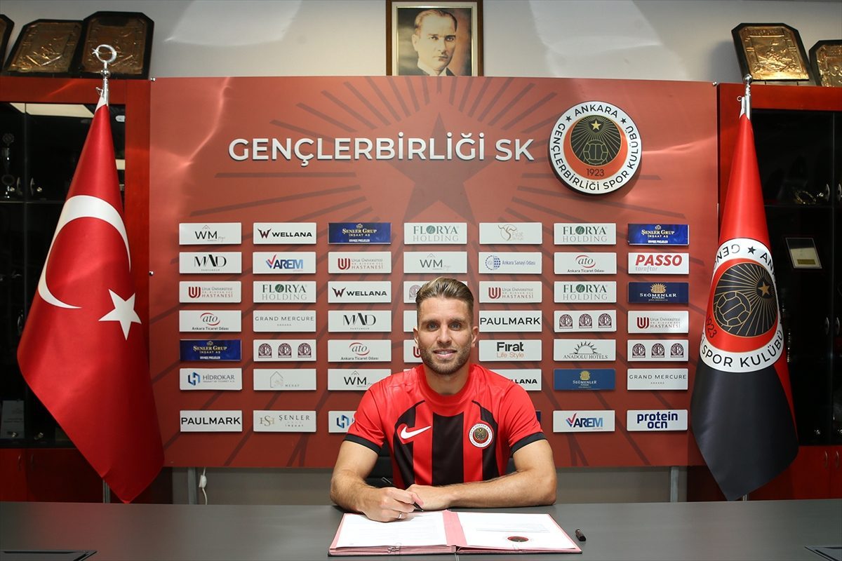 Gençlerbirliği, Portekizli sol bek Kevin Rodrigues’i transfer etti